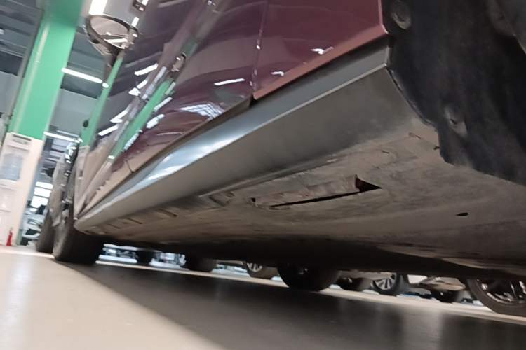 Used BYD Seal 07 DM-i 2025 Intelligent Driving Version DM-i 1.5L 125 km Luxury Edition Left Side Sill