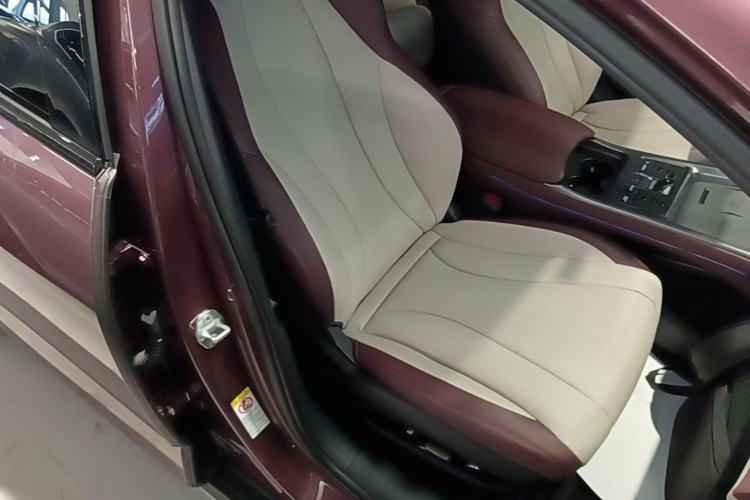 Used BYD Seal 07 DM-i 2025 Intelligent Driving Version DM-i 1.5L 125 km Luxury Edition Right Front Seat