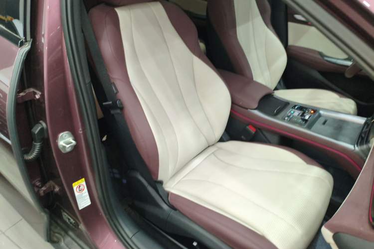 Used BYD Seal 07 DM-i 2025 Intelligent Driving Version DM-i 1.5L 125 km Prestige Edition Right Front Seat