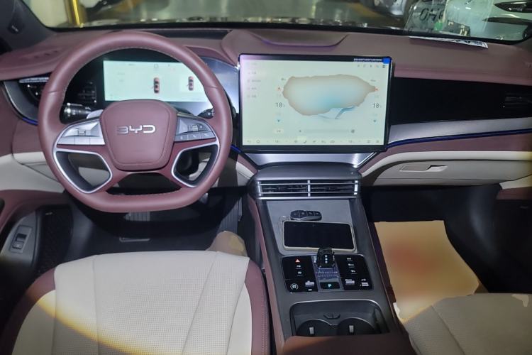 Used BYD Seal 07 DM-i 2025 DM-i 1.5L 125km Prestige Model Center Console