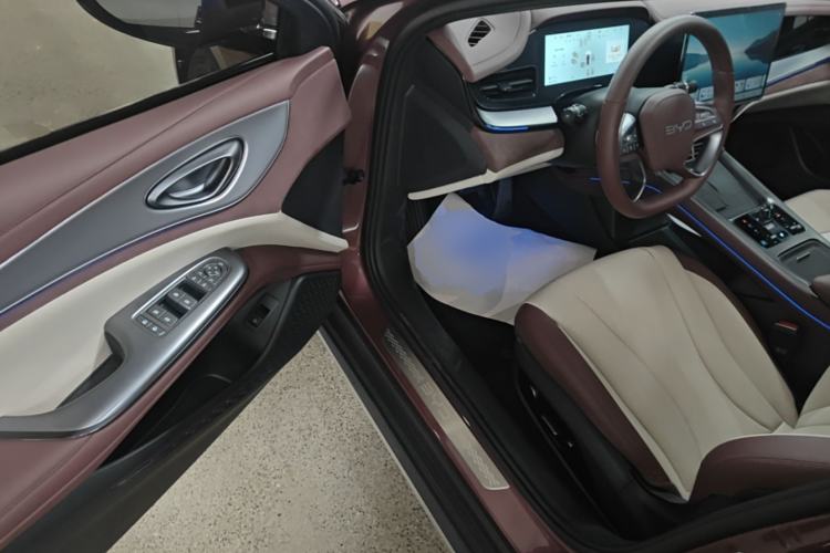 Used BYD Seal 07 DM-i 2025 Intelligent Driving Version DM-i 1.5L 125 km Luxury Edition Driver Seat