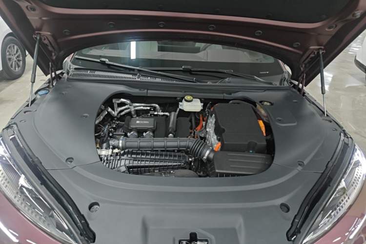 Used BYD Seal 07 DM-i 2025 Intelligent Driving Version DM-i 1.5L 125 km Luxury Edition Engine Bay