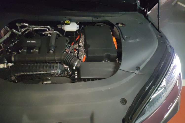 Used BYD Seal 07 DM-i 2025 DM-i 1.5L 125km Prestige Model Engine Bay Left