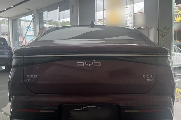 Used BYD Seal 07 DM-i 2025 Intelligent Driving Version DM-i 1.5L 125 km Prestige Edition Exterior 3