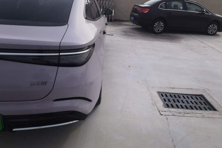 Used BYD Seal 07 DM-i 2025 Intelligent Driving Version DM-i 1.5L 125 km Prestige Edition Exterior 6