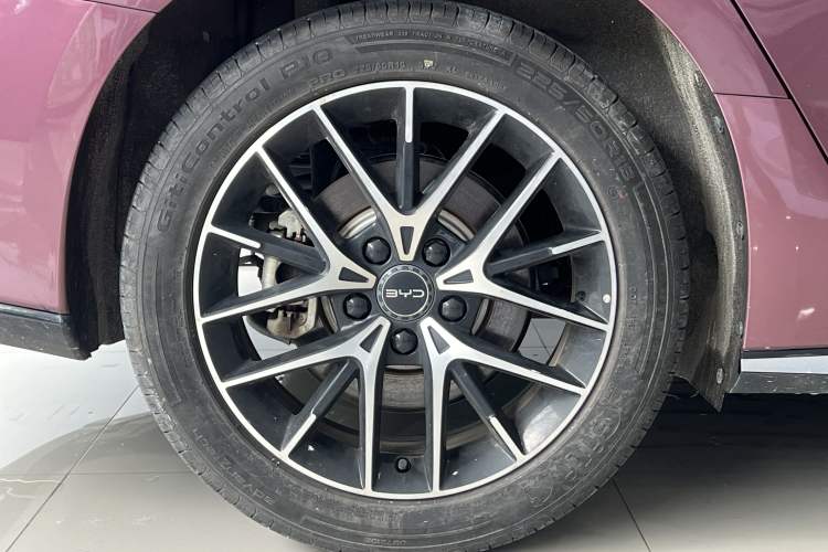 Used BYD Seal 07 DM-i 2025 DM-i 1.5T 125km Flagship Model Exterior 6