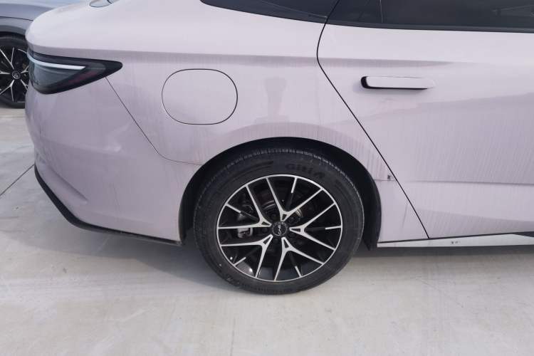 Used BYD Seal 07 DM-i 2025 Intelligent Driving Version DM-i 1.5L 125 km Prestige Edition Exterior 8