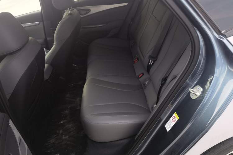 Used BYD Seal 07 DM-i 2025 Intelligent Driving Version DM-i 1.5L 125 km Prestige Edition Interior 4