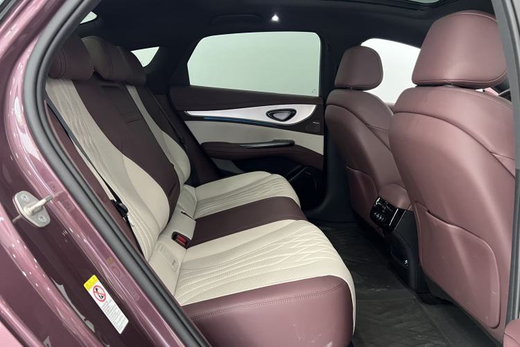 Used BYD Seal 07 DM-i 2025 DM-i 1.5T 125km Flagship Model Interior 4