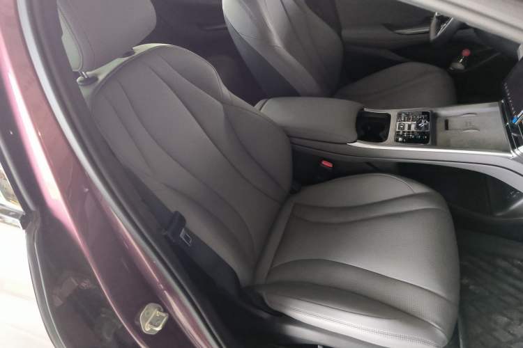 Used BYD Seal 07 DM-i 2025 DM-i 1.5L 125km Prestige Model Right Front Seat