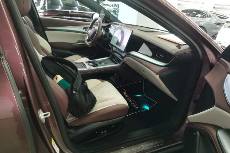 Used BYD Seal 07 DM-i 2025 Intelligent Driving Version DM-i 1.5T 125 km Range Flagship Edition Right Front Seat