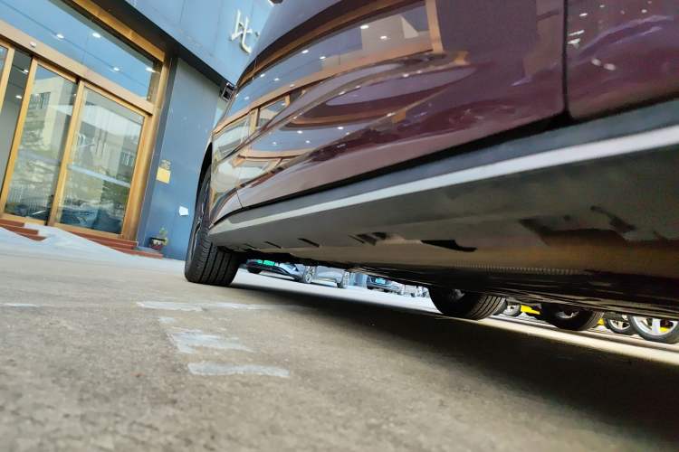 Used BYD Seal 07 DM-i 2025 DM-i 1.5L 70km Elite Model Right Side Sill