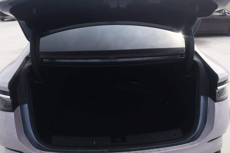 Used BYD Seal 07 DM-i 2025 Intelligent Driving Version DM-i 1.5L 125 km Prestige Edition Trunk