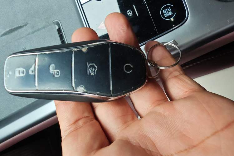 Used BYD Seal 07 DM-i 2025 DM-i 1.5L 125km Luxury Model Vehicle Key