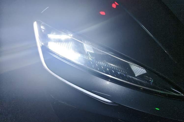 Used BYD Seal 07 DM-i 2025 Intelligent Driving Version DM-i 1.5L 125 km Luxury Edition Right Front Headlight