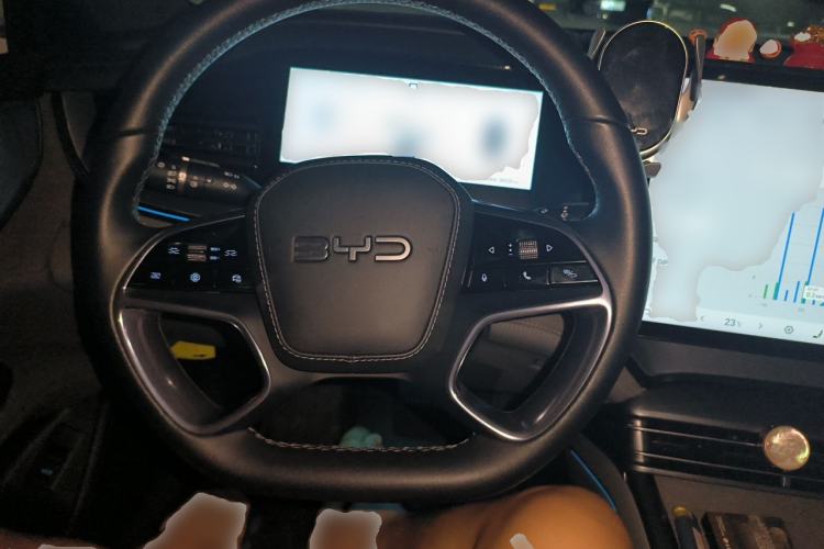 Used BYD Seal 07 DM-i 2025 DM-i 1.5L 125km Luxury Model Steering Wheel