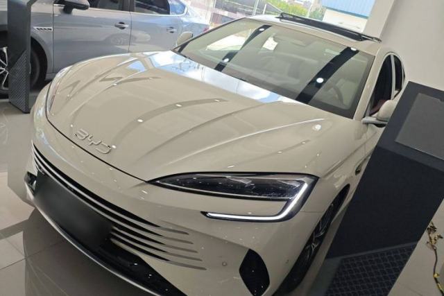 BYD Seal 07 DM-i 2025 Intelligent Driving Version DM-i 1.5L 125 km Prestige Edition usata