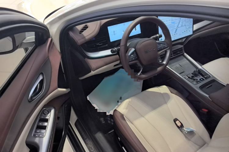 Used BYD Seal 07 DM-i 2025 Intelligent Driving Version DM-i 1.5L 125 km Prestige Edition Driver Seat