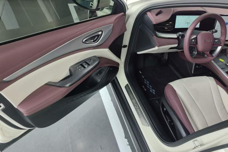 Used BYD Seal 07 DM-i 2025 Intelligent Driving Version DM-i 1.5L 125 km Prestige Edition Driver Seat