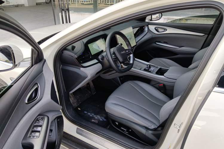 Used BYD Seal 07 DM-i 2025 Intelligent Driving Version DM-i 1.5L 125 km Prestige Edition Driver Seat
