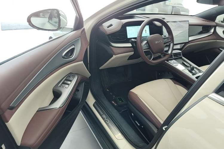 Used BYD Seal 07 DM-i 2025 Intelligent Driving Version DM-i 1.5L 125 km Prestige Edition Driver Seat