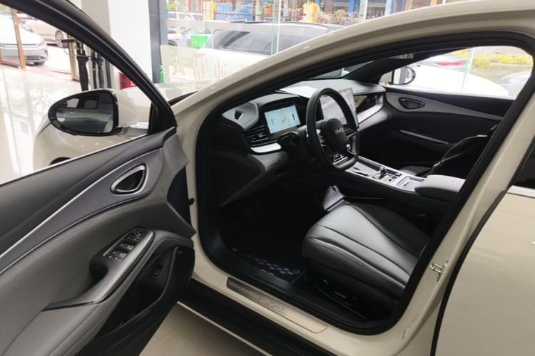 Used BYD Seal 07 DM-i 2025 DM-i 1.5L 125km Prestige Model Driver Seat