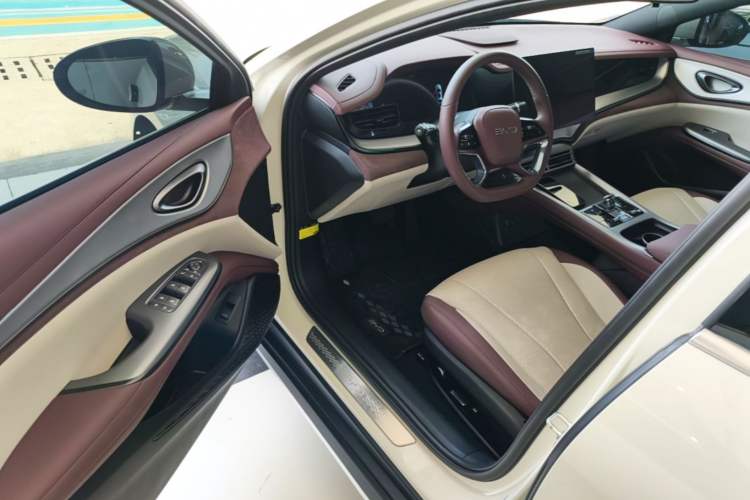 Used BYD Seal 07 DM-i 2025 DM-i 1.5L 125km Luxury Model Driver Seat