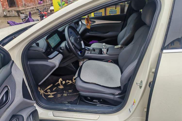 Used BYD Seal 07 DM-i 2025 Intelligent Driving Version DM-i 1.5L 125 km Luxury Edition Driver Seat