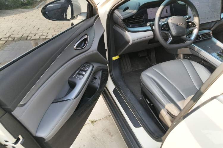 Used BYD Seal 07 DM-i 2025 DM-i 1.5L 125km Elite Model Driver Seat