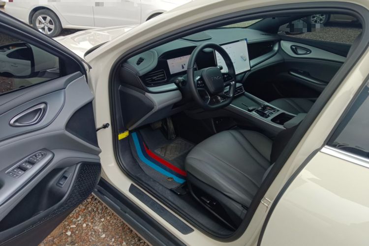 Used BYD Seal 07 DM-i 2025 DM-i 1.5L 125km Elite Model Driver Seat