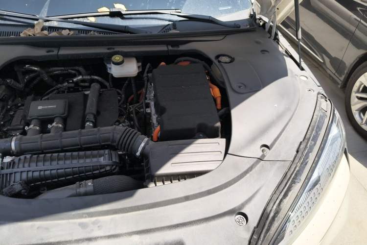 Used BYD Seal 07 DM-i 2025 Intelligent Driving Version DM-i 1.5L 125 km Luxury Edition Engine Bay Left