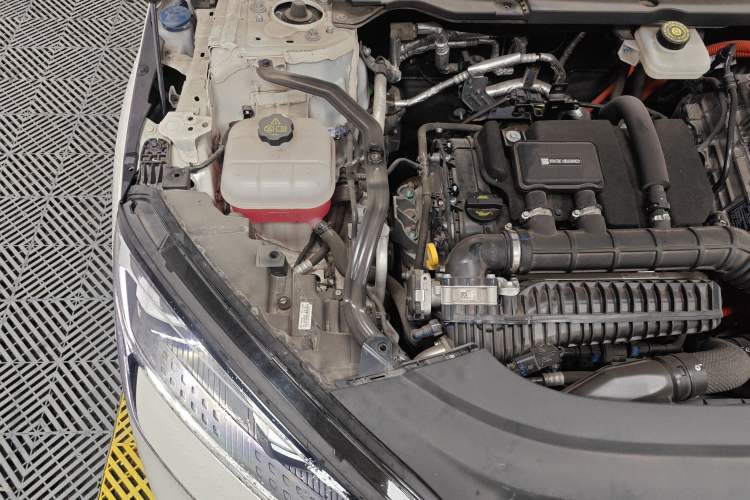 Used BYD Seal 07 DM-i 2025 DM-i 1.5L 125km Prestige Model Engine Bay Right