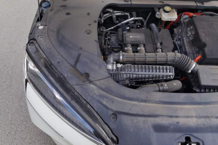 Used BYD Seal 07 DM-i 2025 DM-i 1.5L 125km Luxury Model Engine Bay Right