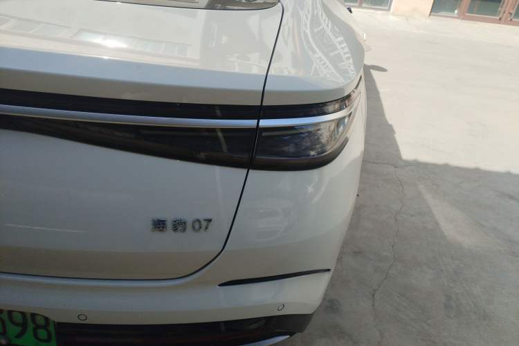 Used BYD Seal 07 DM-i 2025 DM-i 1.5L 125km Luxury Model Exterior 1