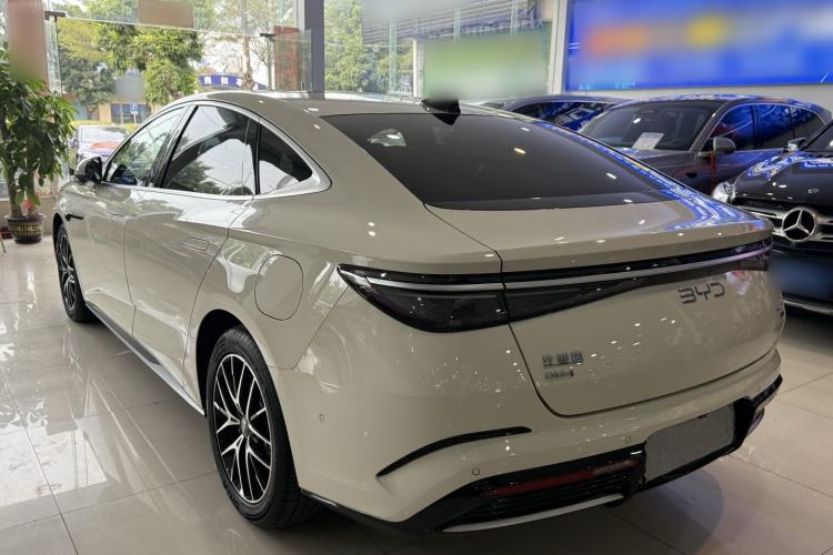 Used BYD Seal 07 DM-i 2025 Intelligent Driving Version DM-i 1.5L 125 km Prestige Edition Exterior 3