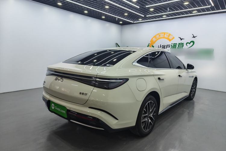 Used BYD Seal 07 DM-i 2025 DM-i 1.5L 125km Luxury Model Exterior 5