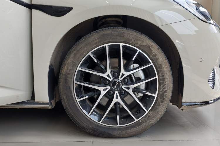 Used BYD Seal 07 DM-i 2025 DM-i 1.5T 125km Flagship Model Exterior 6