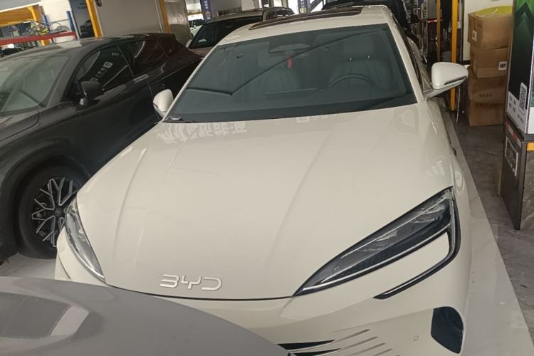 Used BYD Seal 07 DM-i 2025 Intelligent Driving Version DM-i 1.5L 125 km Luxury Edition Front