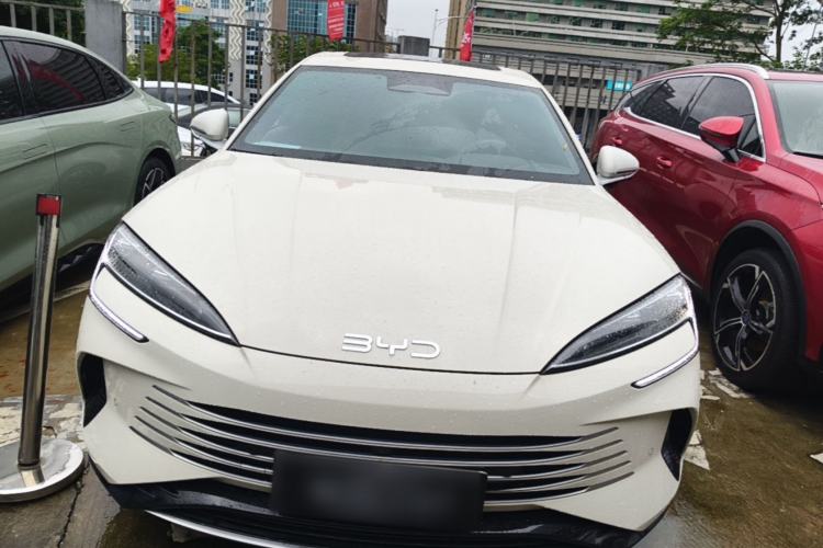Used BYD Seal 07 DM-i 2025 Intelligent Driving Version DM-i 1.5T 125 km Range Flagship Edition Front