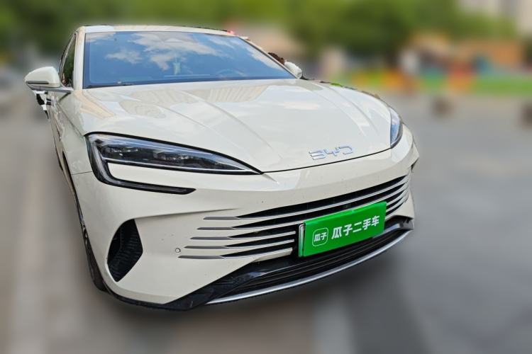 Used BYD Seal 07 DM-i 2025 DM-i 1.5L 125km Luxury Model Front Right 45 Deg