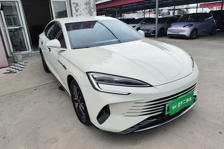 Used BYD Seal 07 DM-i 2025 DM-i 1.5L 70km Elite Model Front Right 45 Deg