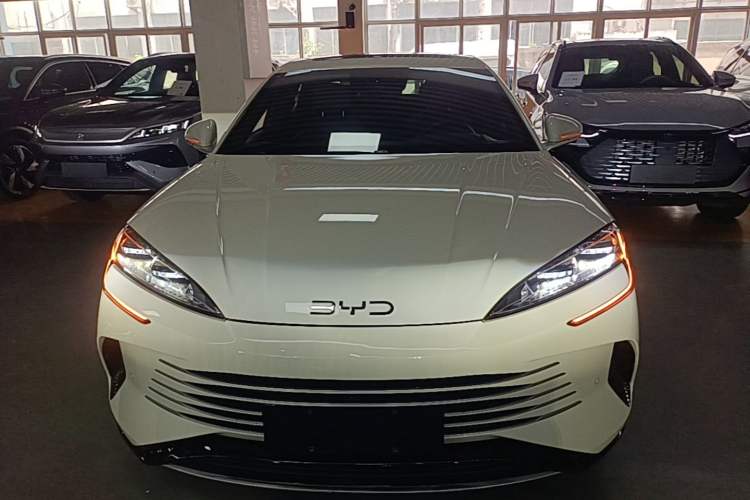 Used BYD Seal 07 DM-i 2025 Intelligent Driving Version DM-i 1.5L 125 km Prestige Edition Front
