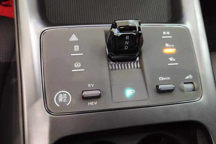 Used BYD Seal 07 DM-i 2025 DM-i 1.5L 70km Elite Model Gear Lever