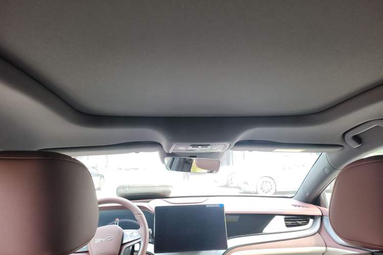 Used BYD Seal 07 DM-i 2025 Intelligent Driving Version DM-i 1.5L 125 km Prestige Edition Headliner