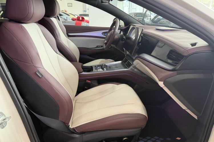 Used BYD Seal 07 DM-i 2025 Intelligent Driving Version DM-i 1.5L 125 km Prestige Edition Interior 10