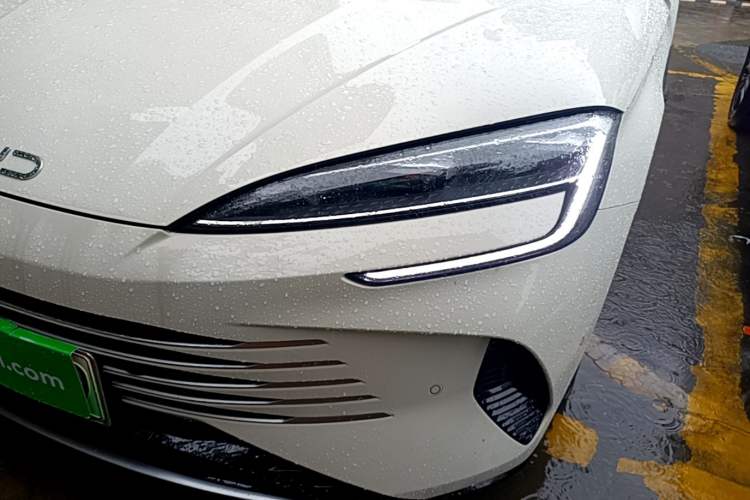 Used BYD Seal 07 DM-i 2025 Intelligent Driving Version DM-i 1.5L 125km Elite Edition Left Front Headlight