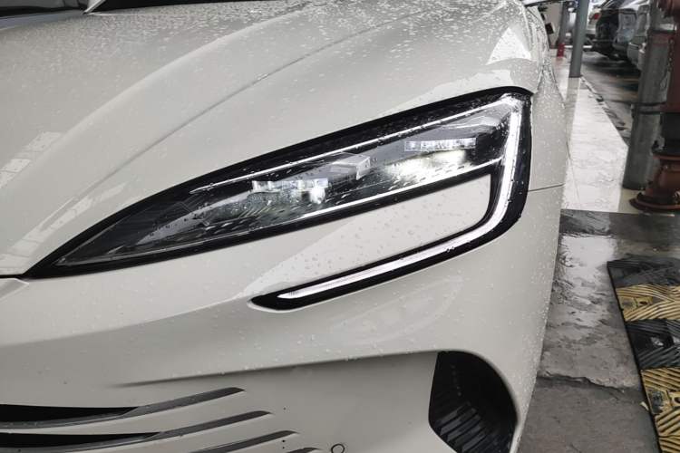 Used BYD Seal 07 DM-i 2025 DM-i 1.5L 125km Elite Model Left Front Headlight