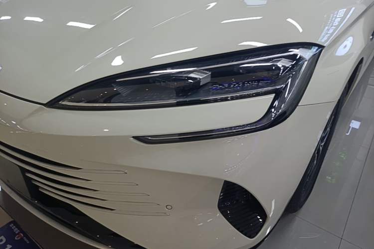 Used BYD Seal 07 DM-i 2025 DM-i 1.5L 70km Elite Model Left Front Headlight