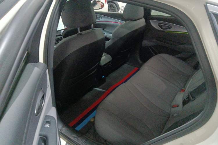 Used BYD Seal 07 DM-i 2025 Intelligent Driving Version DM-i 1.5L 125 km Prestige Edition Left Rear Seat