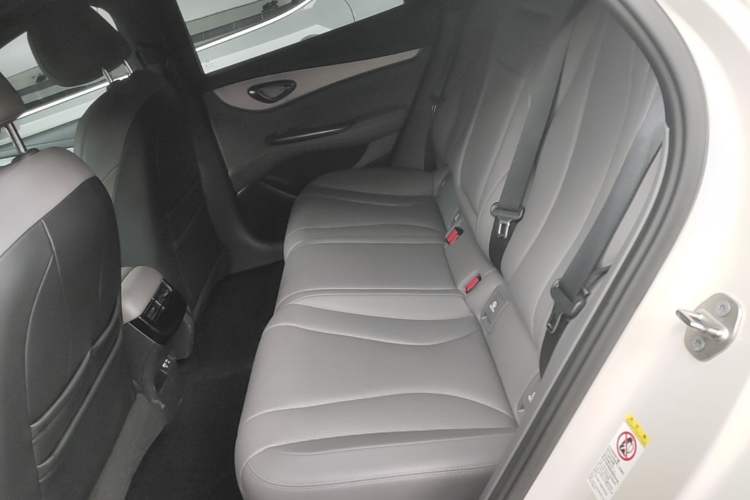 Used BYD Seal 07 DM-i 2025 DM-i 1.5L 125km Elite Model Left Rear Seat